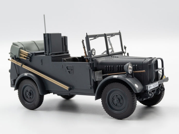 ICM 35583 Plastic car kit models Scale 1:35 Le.glEinheitz-Pkw Kfz2 modelling kit