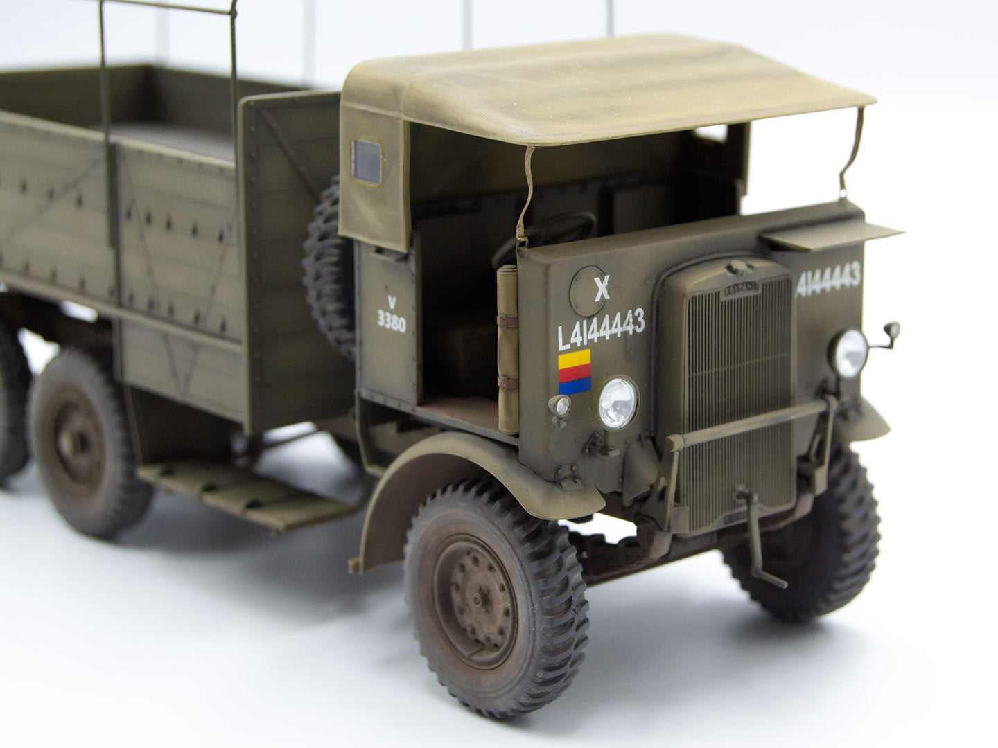 ICM 35602 Scale model Truck kit 1:35 Leyland Retriever General Service kit model