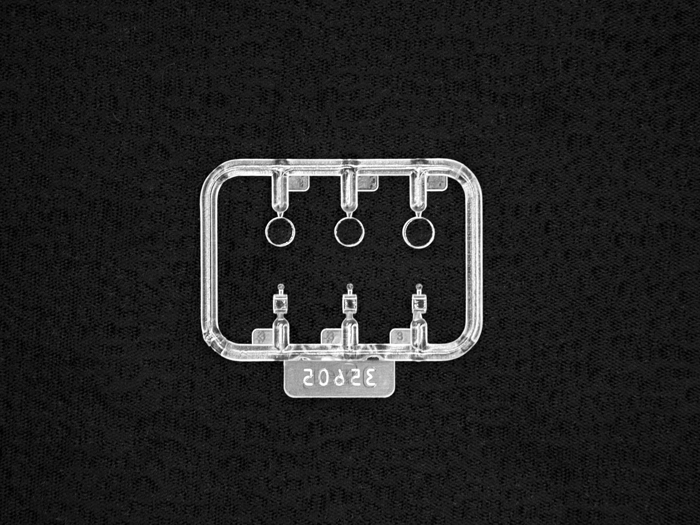 ICM 35606 Plastic model Scale 1:35 Model T 1914 Fire Truck with Crew models kit