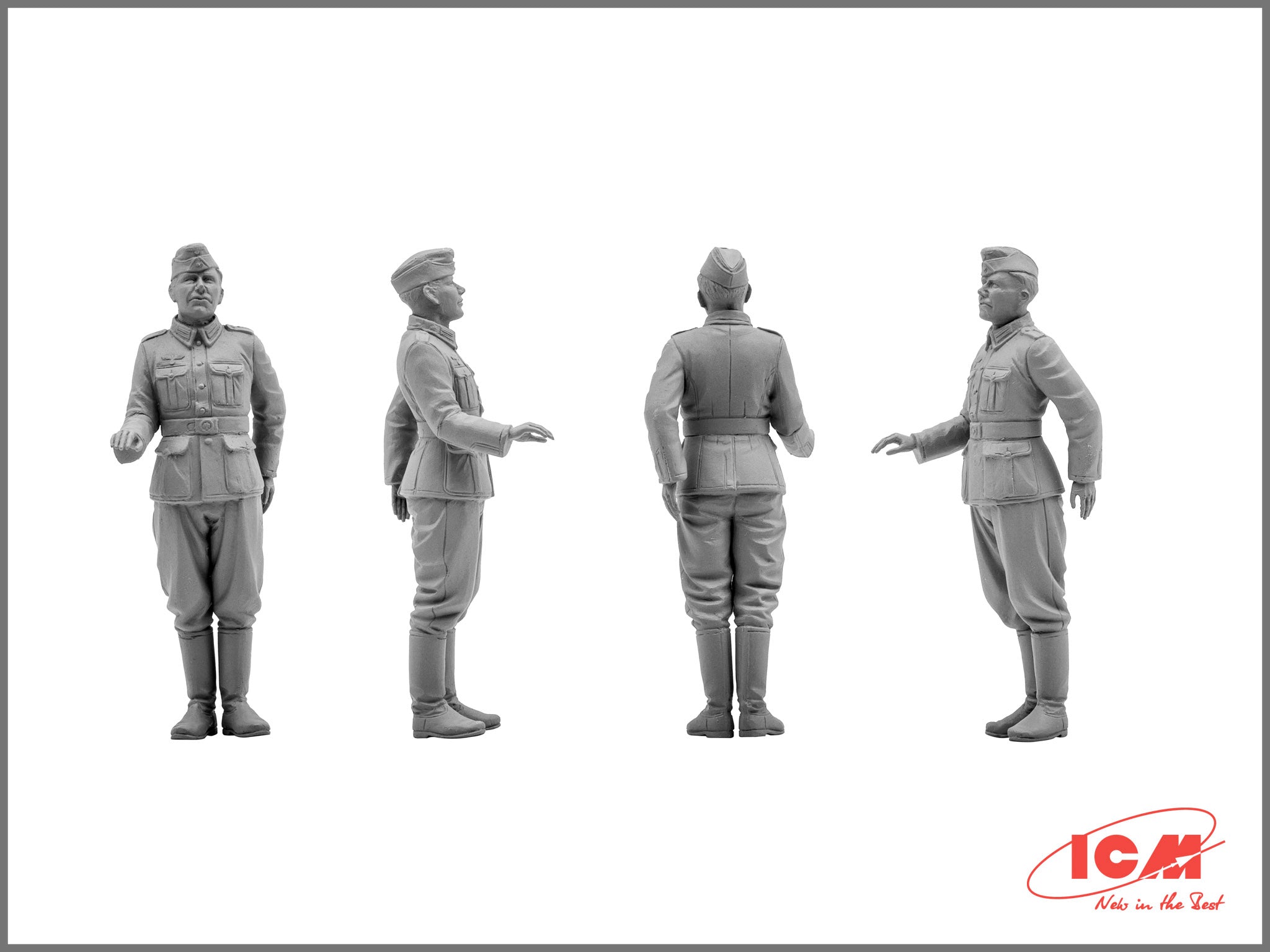 ICM 35611 Plastic model kit Scale 1:35 WWII German Staff Personnel (4 figures)