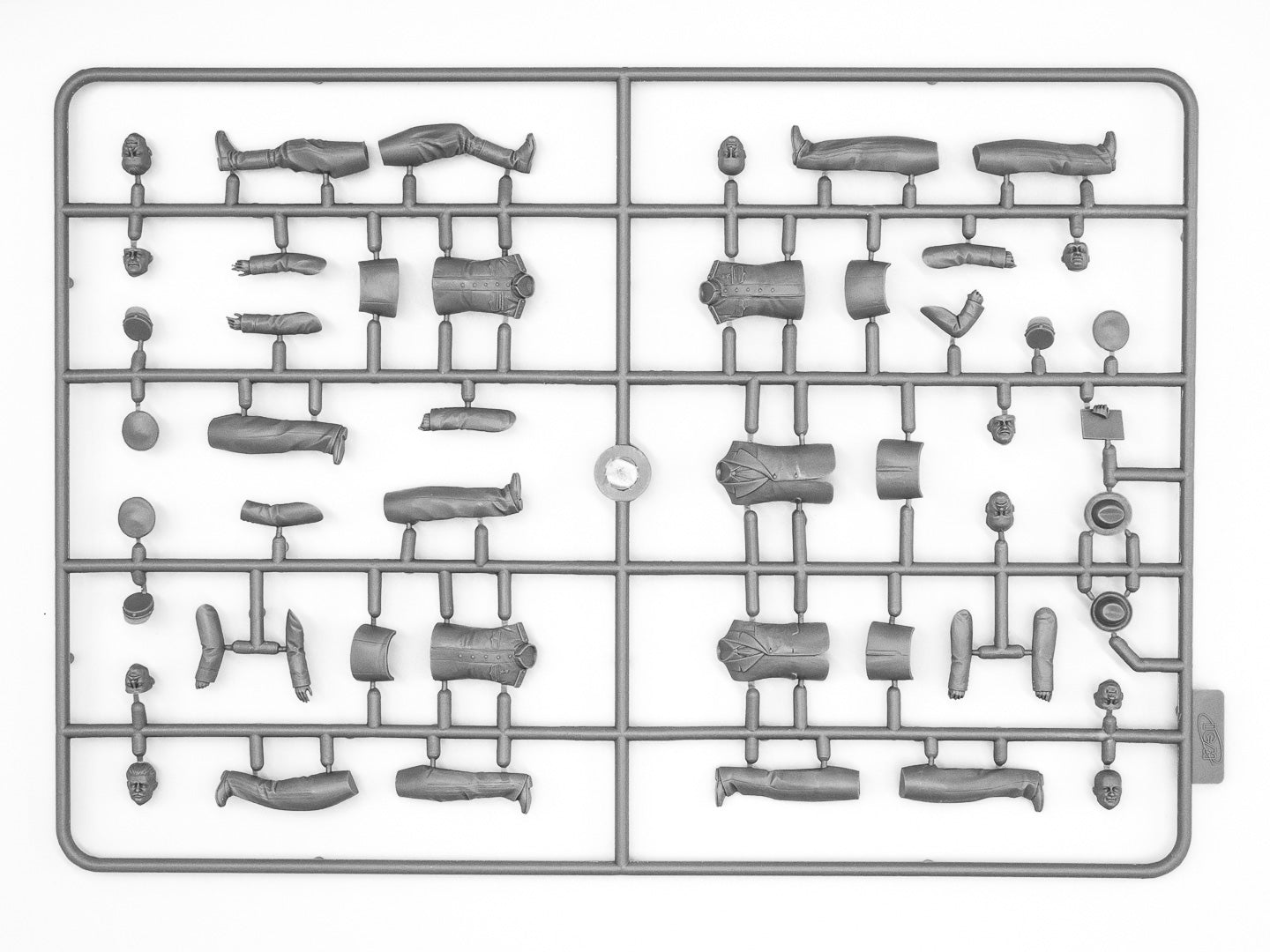 ICM 35613 Plastic model figures kit Scale 1:35 Stalin & Co modelling plastic kit
