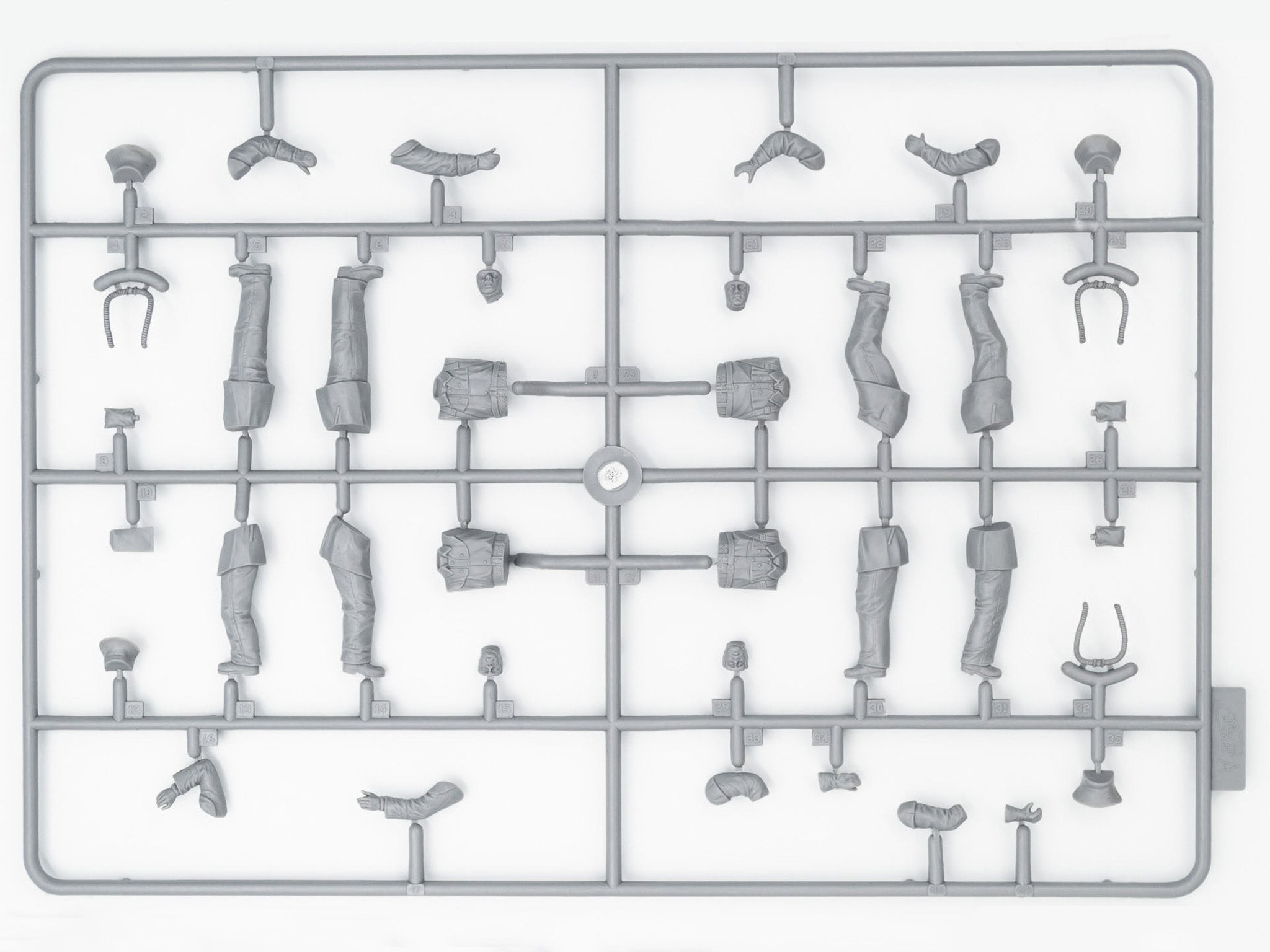 ICM 35623 Plastic model figures kit Scale 1:35 Soviet firefighters 1980s