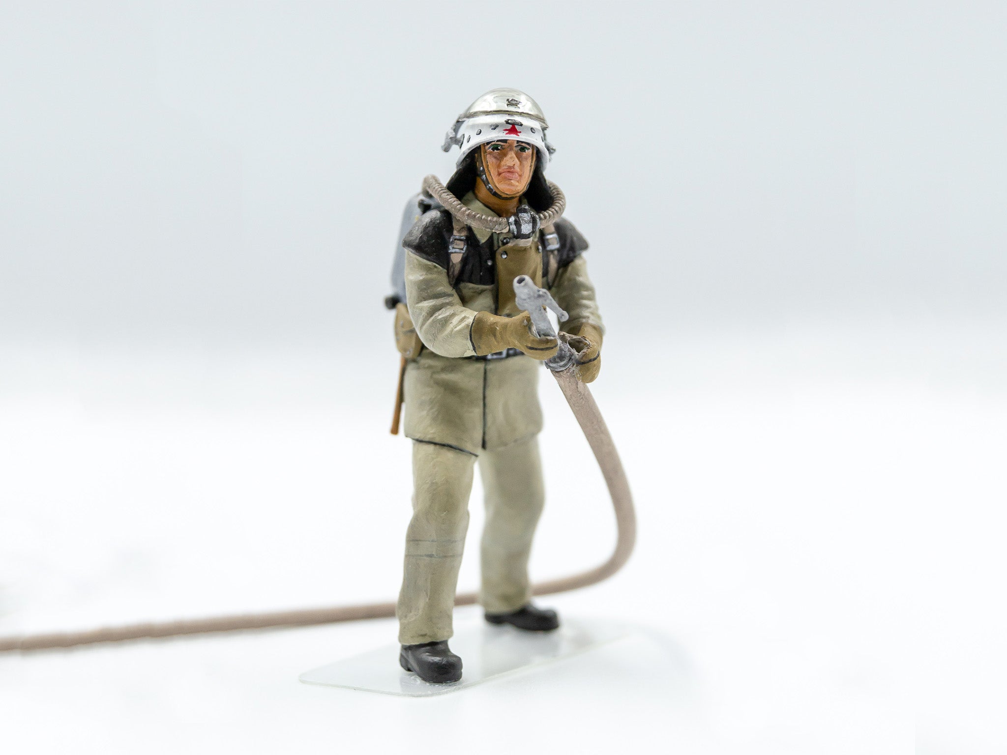 ICM 35623 Plastic model figures kit Scale 1:35 Soviet firefighters 1980s