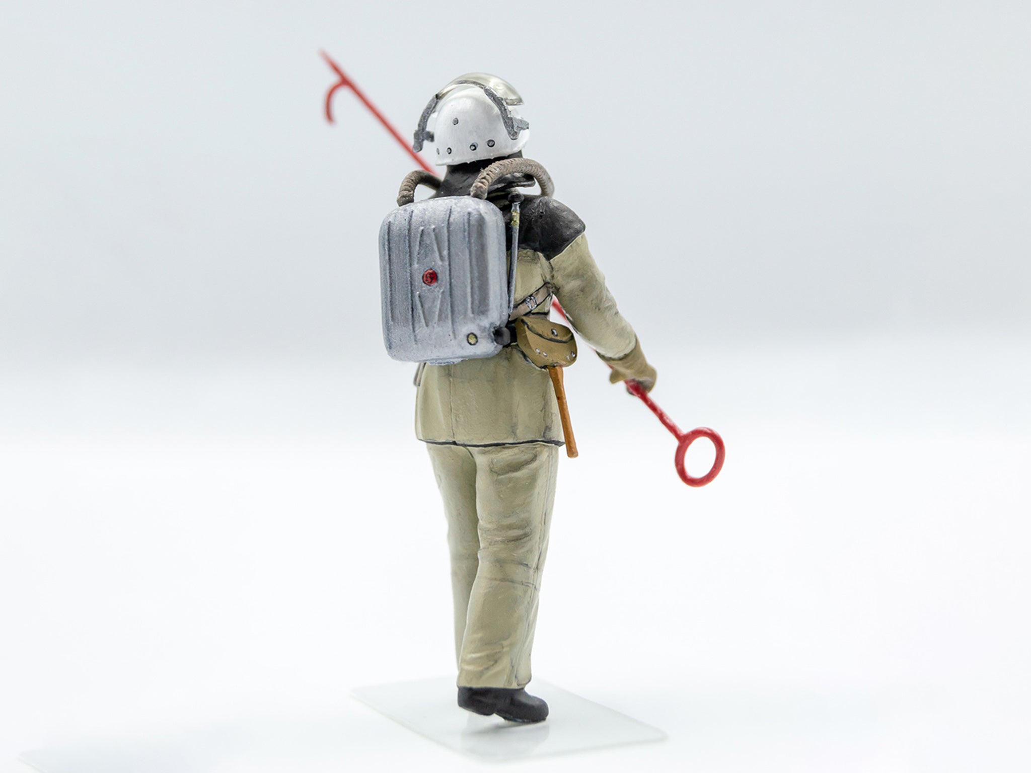 ICM 35623 Plastic model figures kit Scale 1:35 Soviet firefighters 1980s