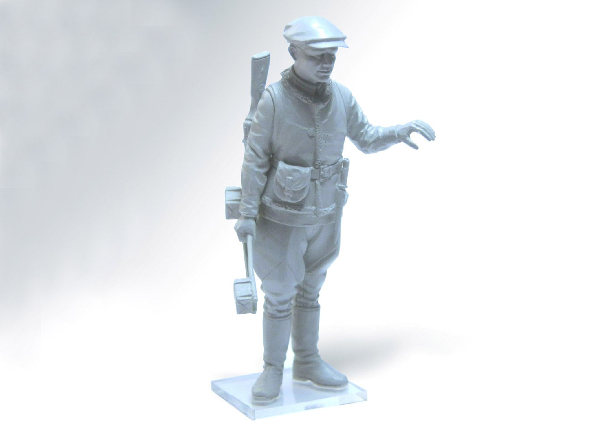 ICM 35631 Plastic model kit figures 1:35 WWII Soviet Partisans model kit plastic