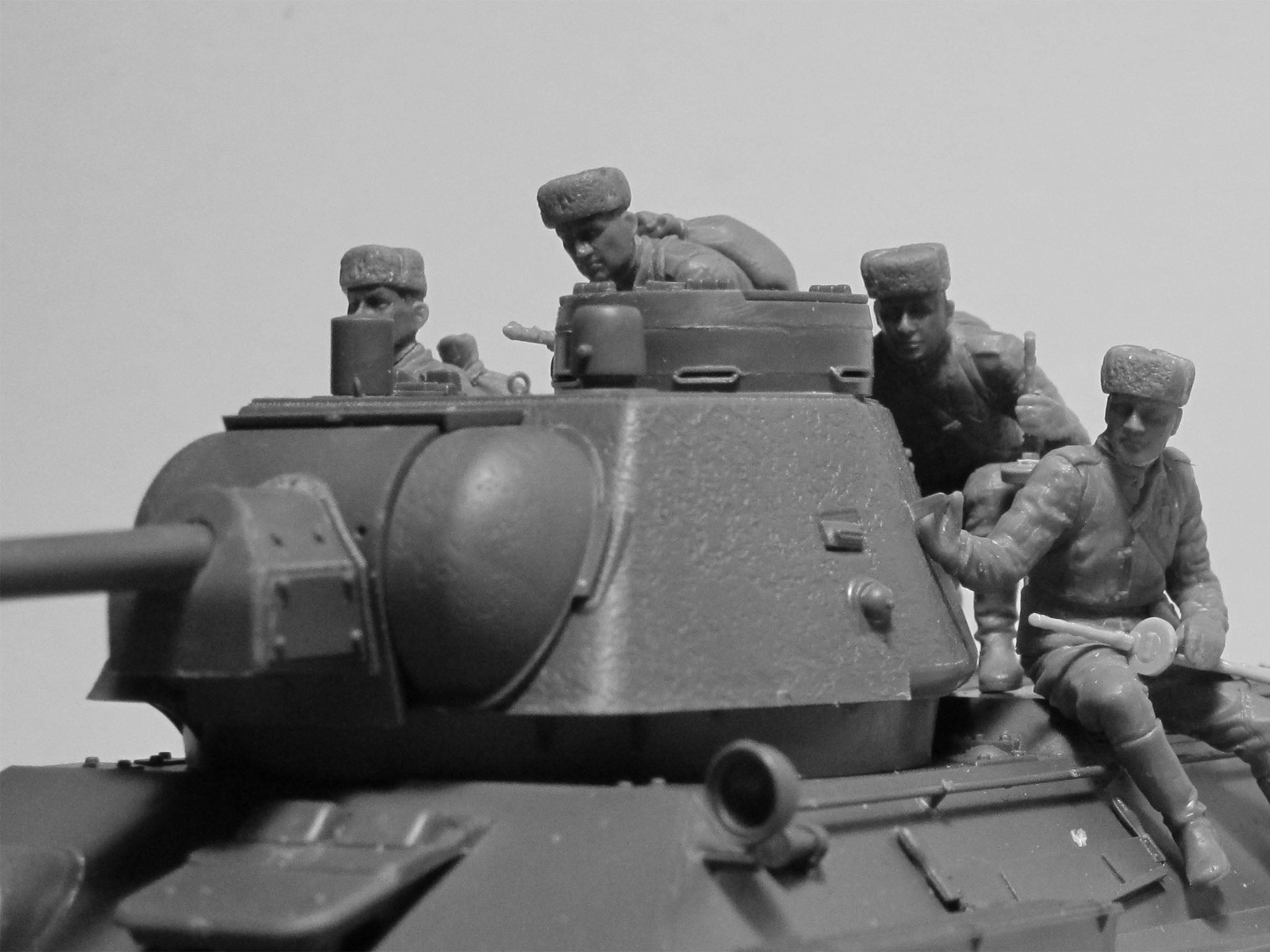 ICM 35640 Plastic model kit figures Scale 1:35 Soviet Tank Riders (1943-1945)