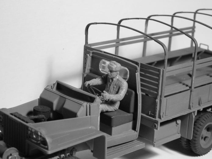 ICM 35643 Scale model kit 1:35 RKKA drivers 1943-1945 modelling plastic kits