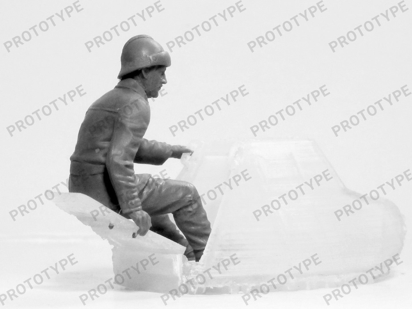 ICM 35647 Plastic model figures kit Scale 1:35 WWII French Tank Crew (5 figures)