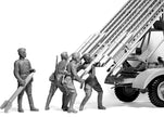 ICM 35648 Scale model kit 1:35 WWII Soviet BM-13-16 MLRS Vehicle Crew 4 figures