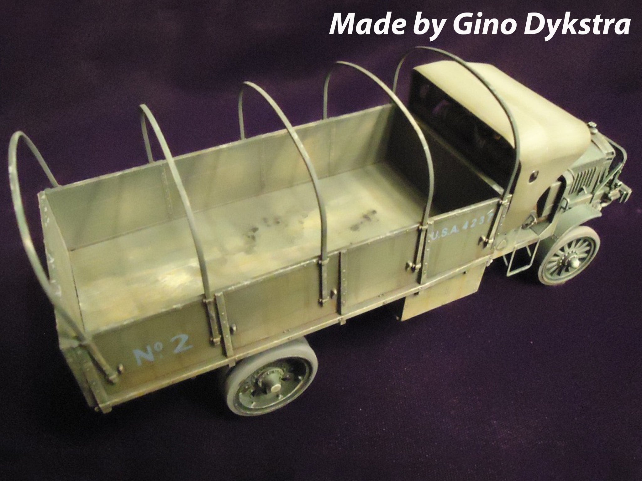 ICM 35653 Plastic model kit Scale 1:35 Standard B “Liberty” with US drivers, WWI