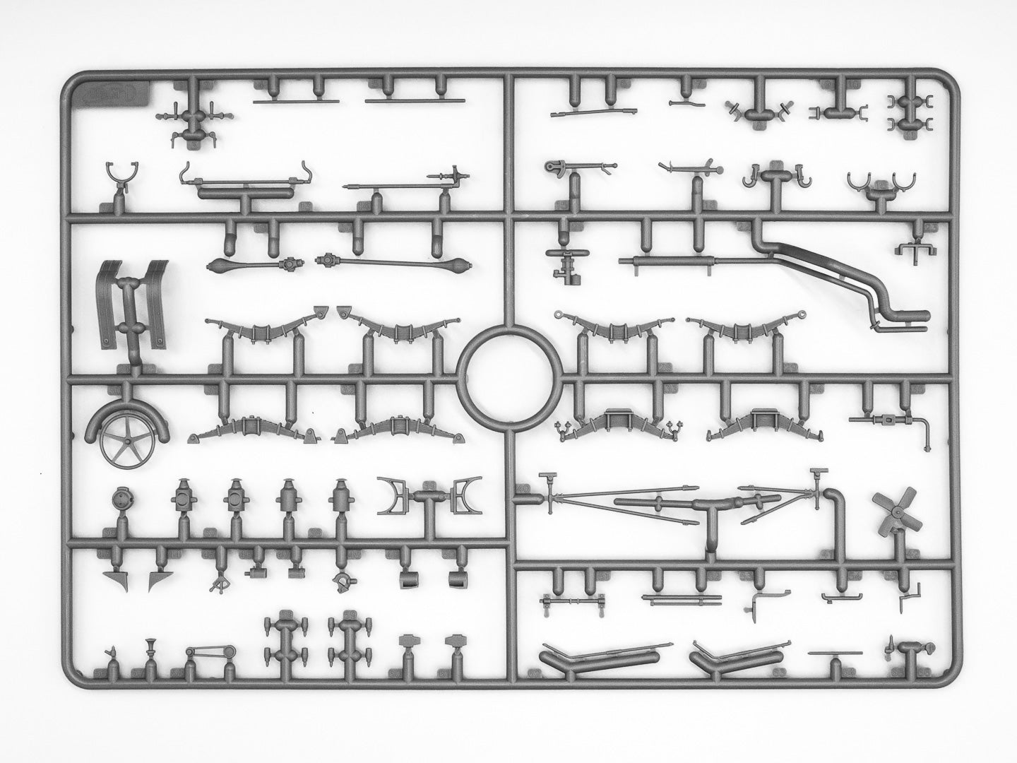 FWD Type B WWI US Ammunition Truck ICM 35656 Scale 1:35 Plastic Model Kit