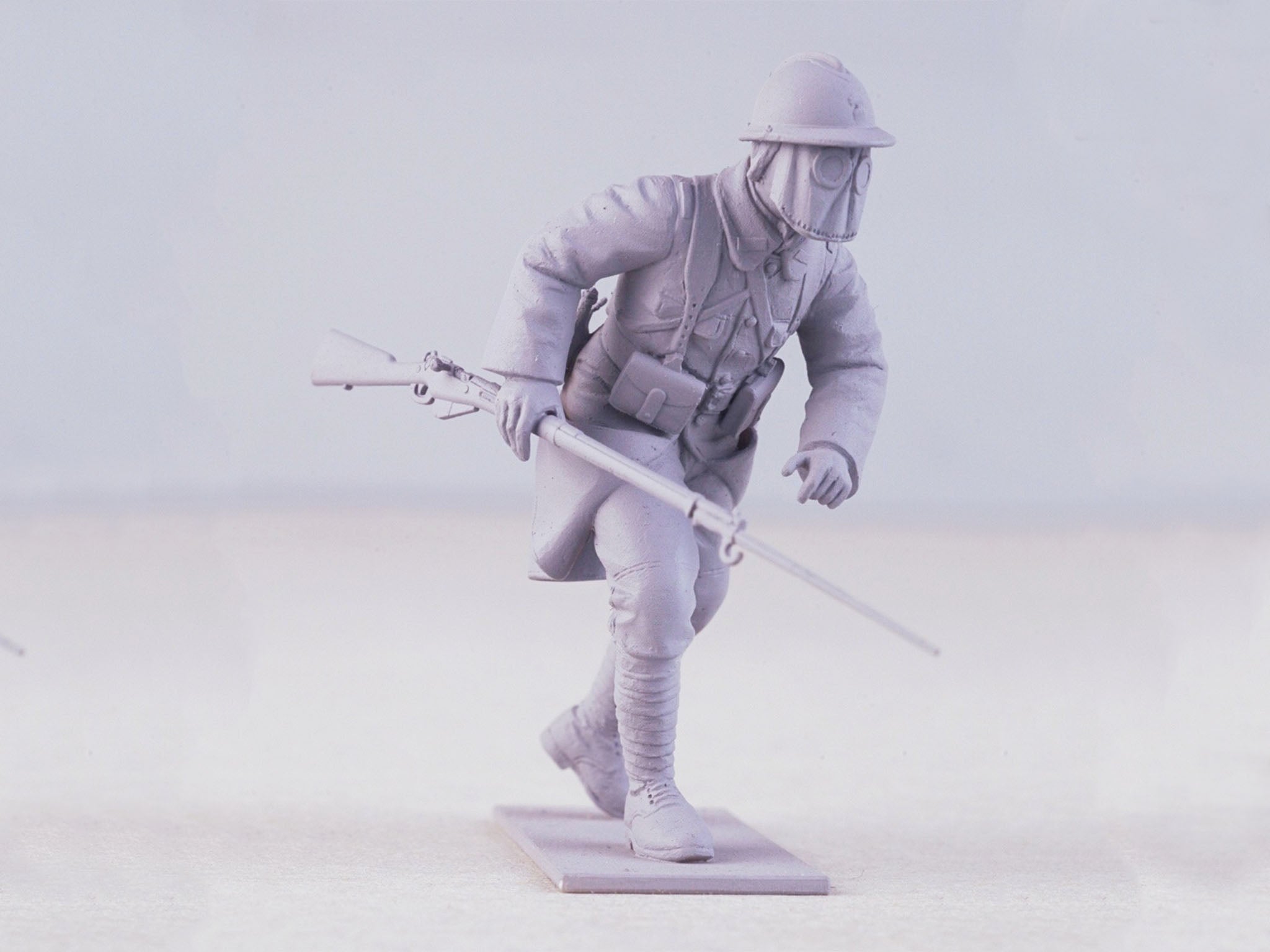 ICM 35696 Plastic model kit 1:35 French Infantry in Gas Masks (1916) (4 figures)
