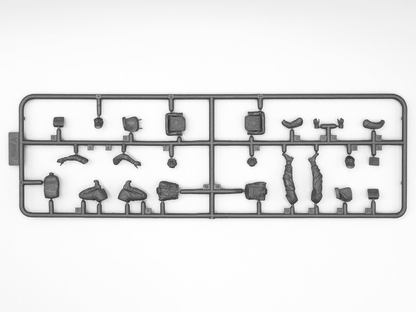 ICM 35697 Plastic model kit 1:35 French Infantry in Gas Masks (1916) (4 figures) | Unassembled Plastic Display Model