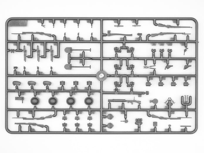 ICM 35703 Plastic model kit Scale 1:35 British infantry in gas masks (1917), WWІ