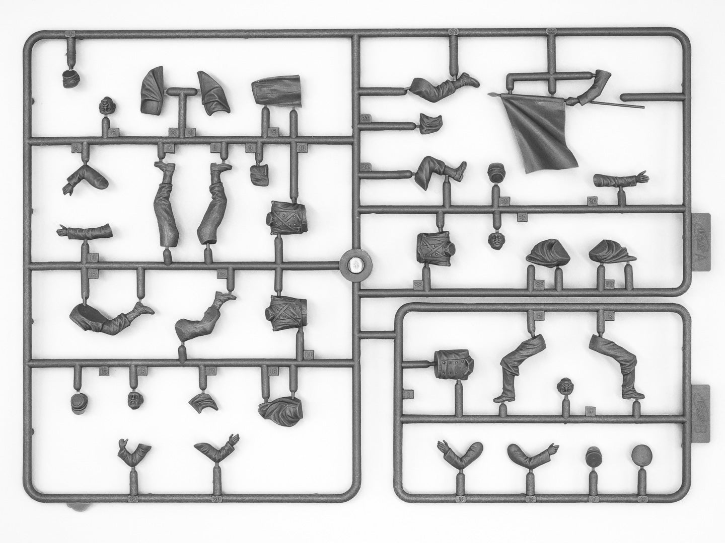 ICM 35705 Plastic model kit 1:35 French Infantry on the march (1914) (4 figures)