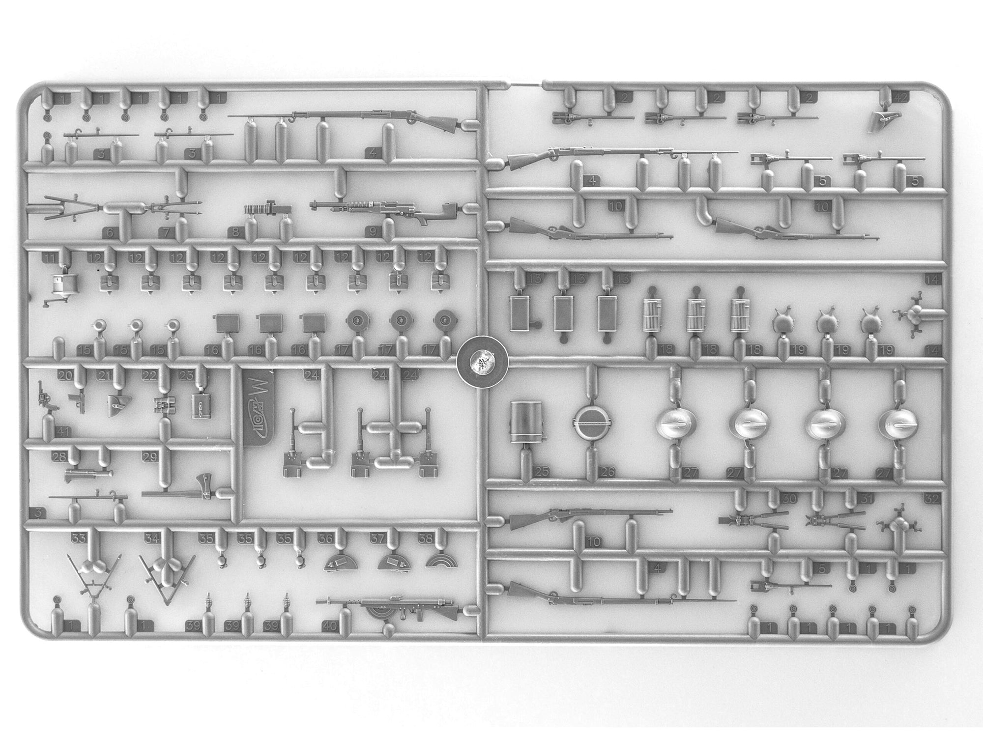 ICM 35709 Plastic model kit figures Scale 1:35 French Zouaves (1914) (4 figures)