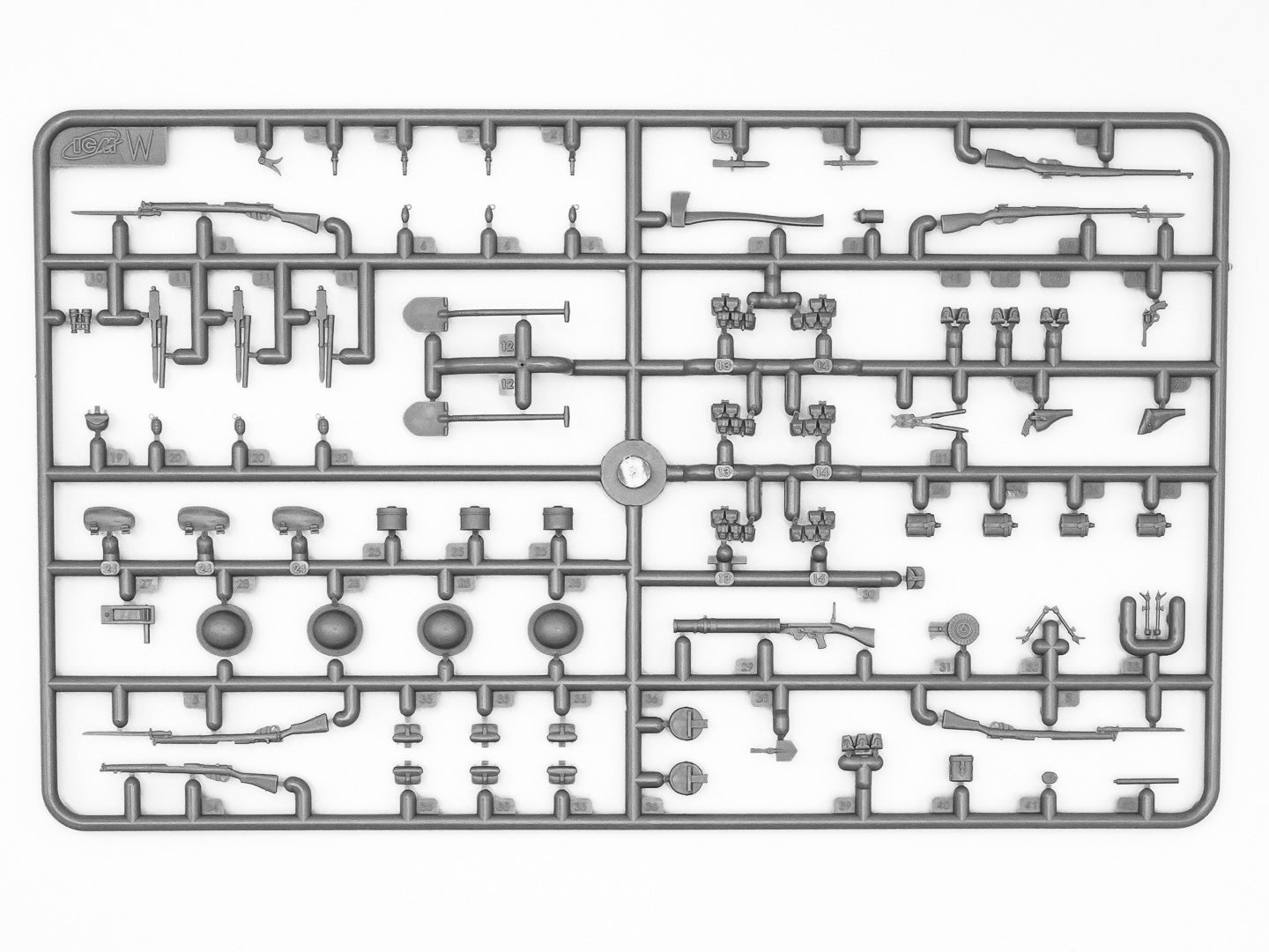 WWI British Vickers MG Crew
Vickers MG & 2 figures Scale 1:35 ICM35713 Plastic Model Figures Kit