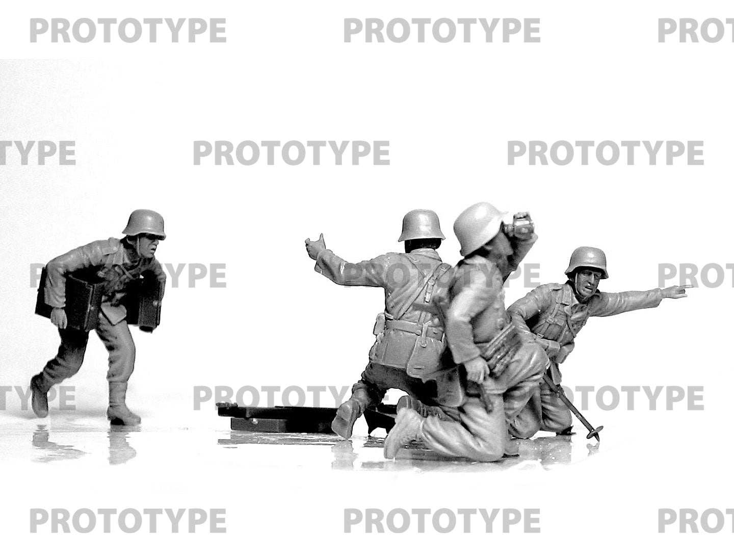 ICM 35715 figures 1:35 WW2 German mortar GrW 34 with Crew (mortar and 4 figures)