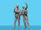 War has no gender-Female servicemen Armed Forces of Ukraine ICM35755 Scale 1:35