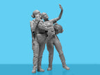 War has no gender-Female servicemen Armed Forces of Ukraine ICM35755 Scale 1:35