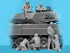 Leopard 2 crew of the Armed Forces of Ukraine Scale Model Kit 1:35 ICM 35757
