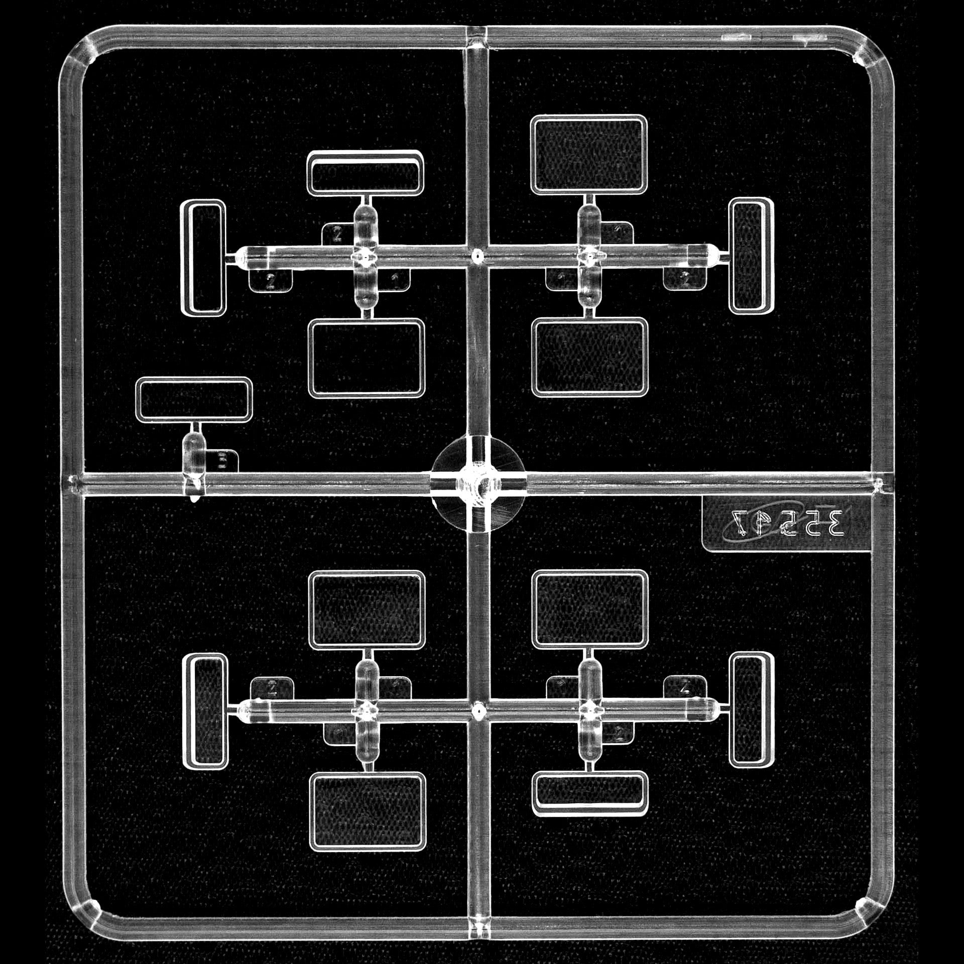 ICM 35901 Plastic model kit Scale 1:35 Chernobyl#1. Radiation Monitoring Station