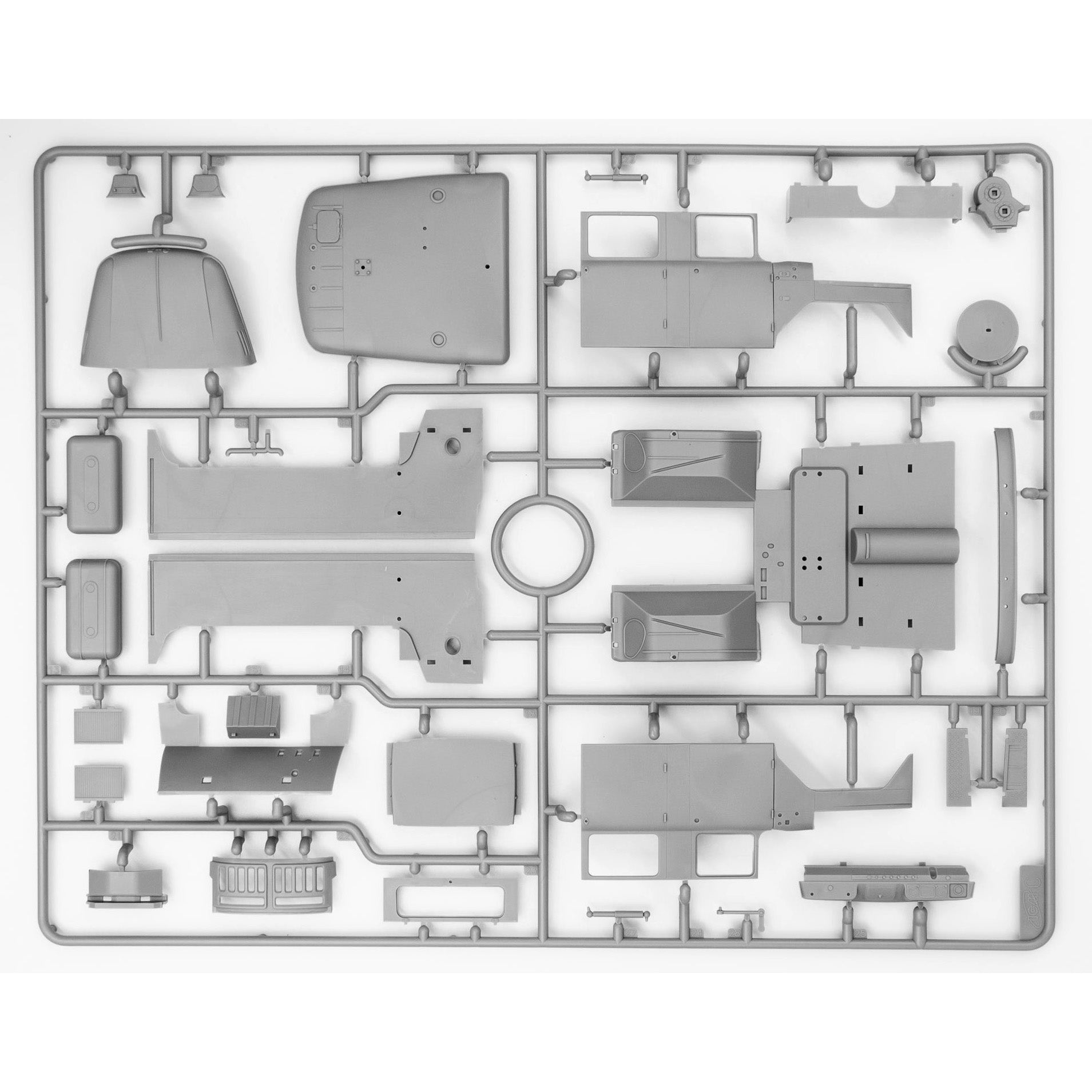 Chernobyl 2. Fire Fighters (AC-40-137A firetruck + 4 figures + diorama base with background) Scale 1/35 ICM 35902