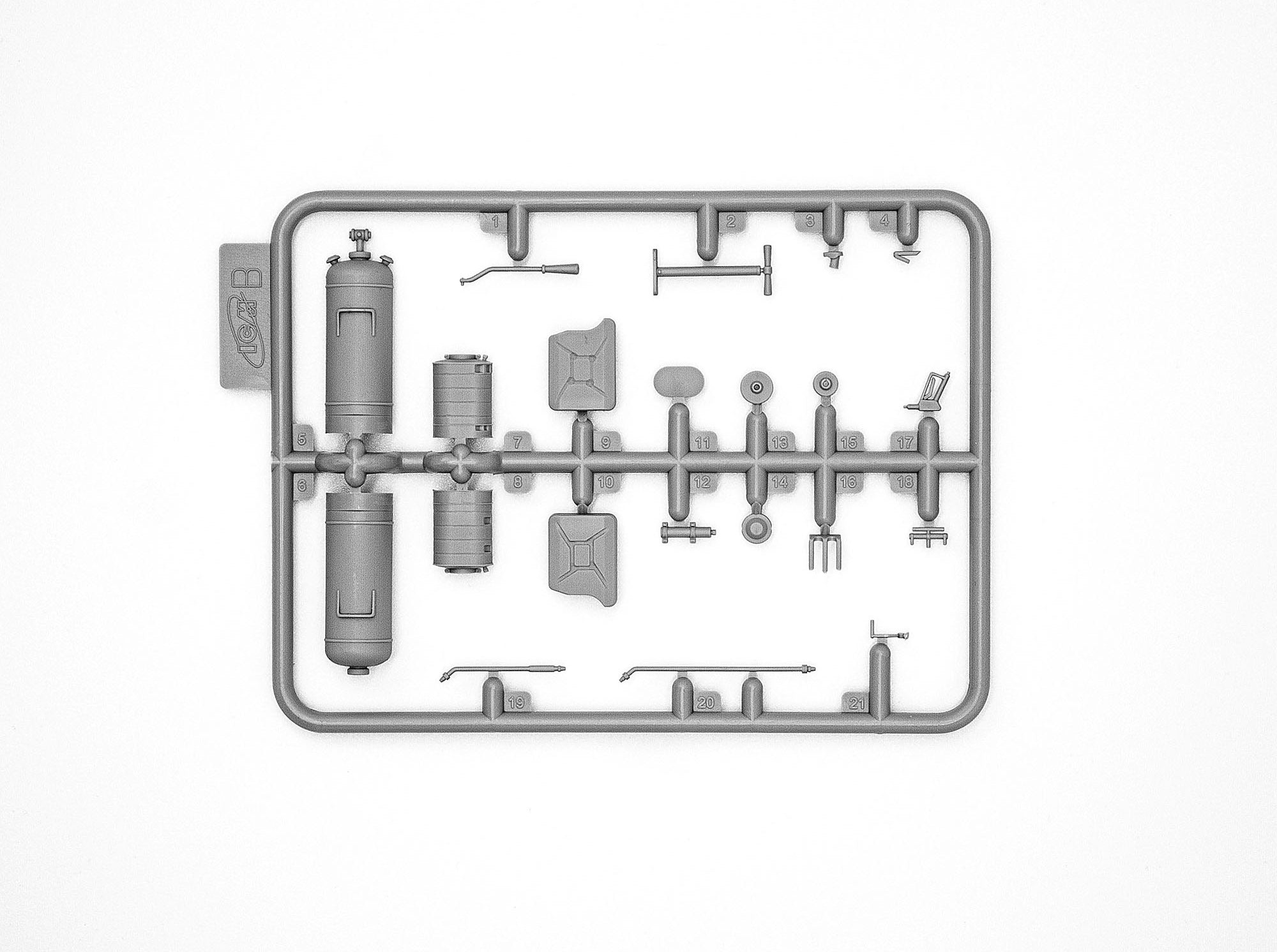ICM 35904 Plastic model figures kit 1:35 Chernobyl #4 Deactivators (4 figures)