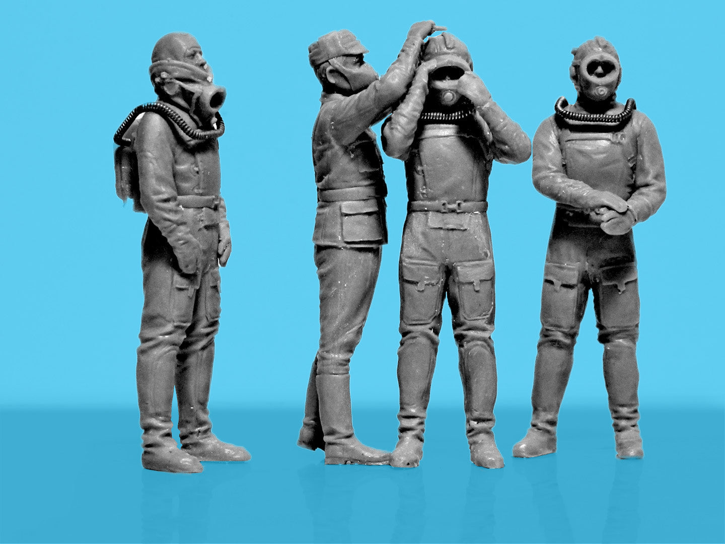 ICM 35906 Scale figures 1:35 Chornobyl #6 Feat of Divers Plastic model kit