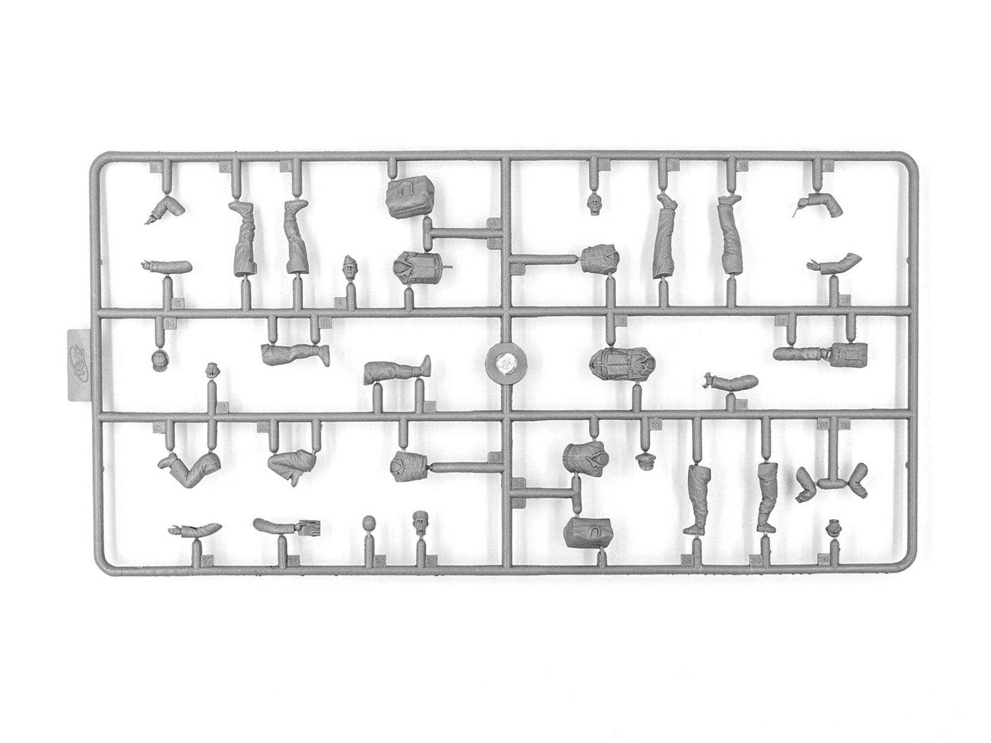 ICM 48088 Plastic model 1:48 USAAF Bomber Pilots and Ground Personnel 1944-1945