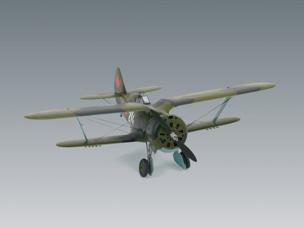 ICM48095 Plastic model kit aircraft 1:48 I153 Chaika WWII Soviet Biplane Fighter