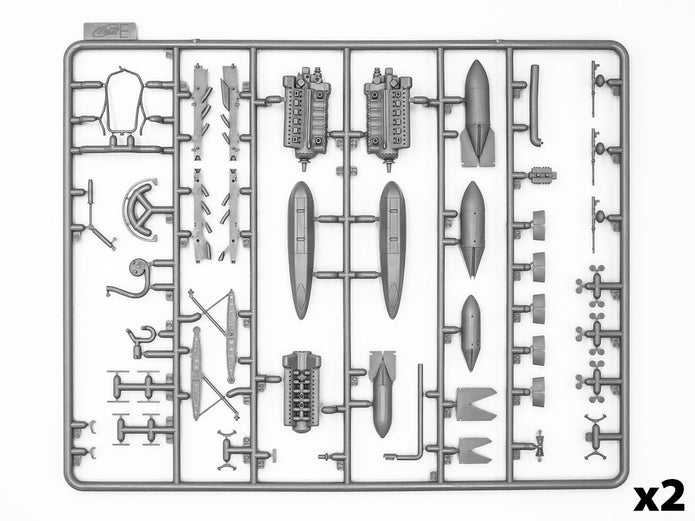 ICM 48240 Plastic model aircraft 1:48 Ju 88D-1 WWII German Reconnaissance Plane