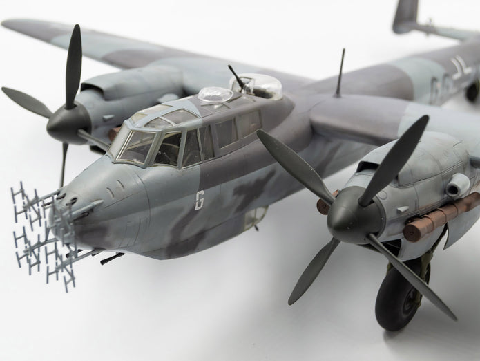 ICM 48271 Plastic model aircraft kit 1:48 Do 217N-1 WWII German Night Fighter