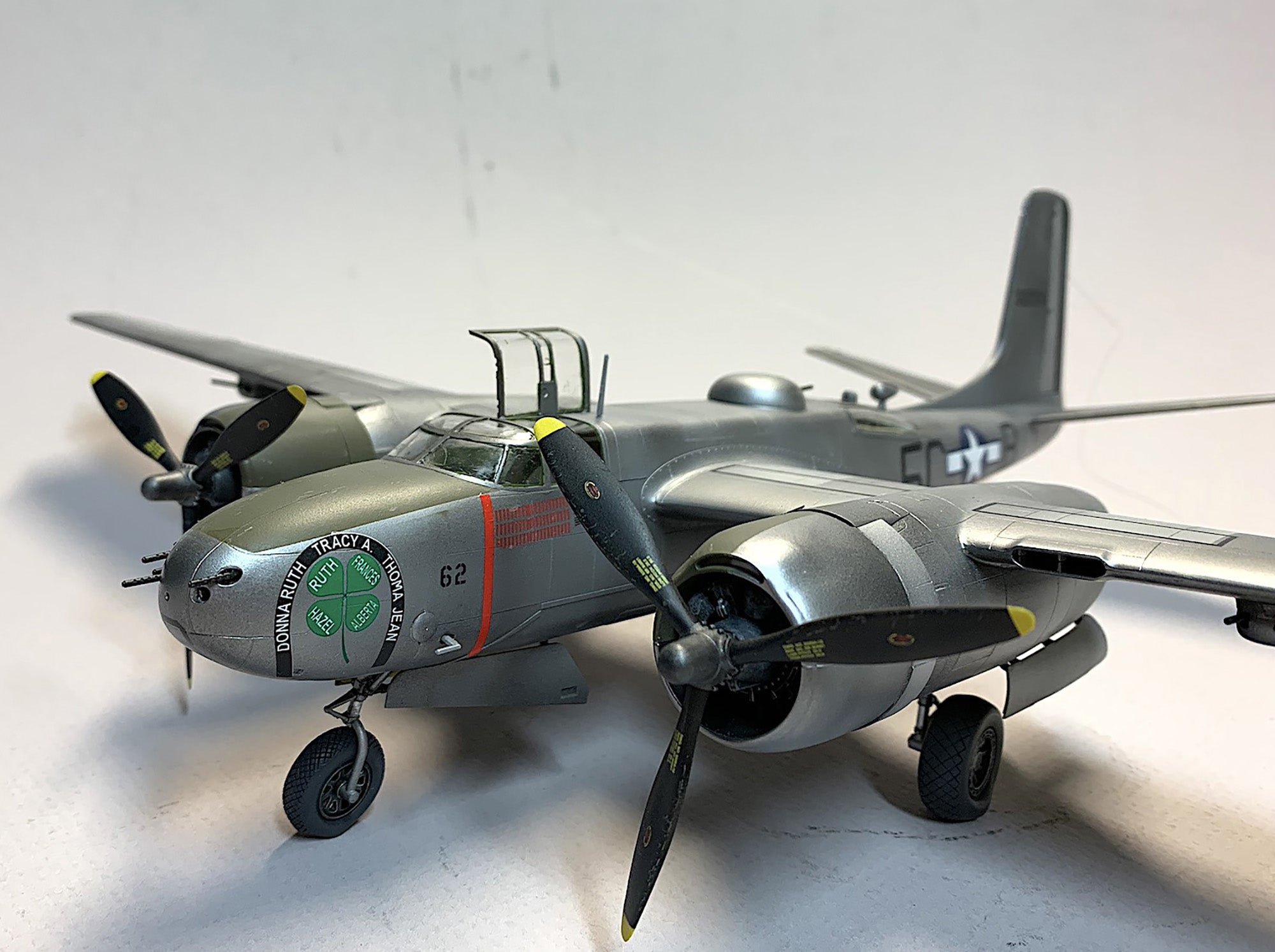 ICM 48282 Plastic model aircraft kit 1:48 