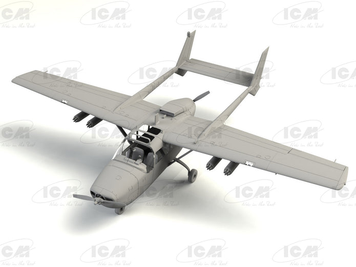 ICM 48290 Scale model aircraft 1:48 Cessna O2A Skymaster American Reconnaissance
