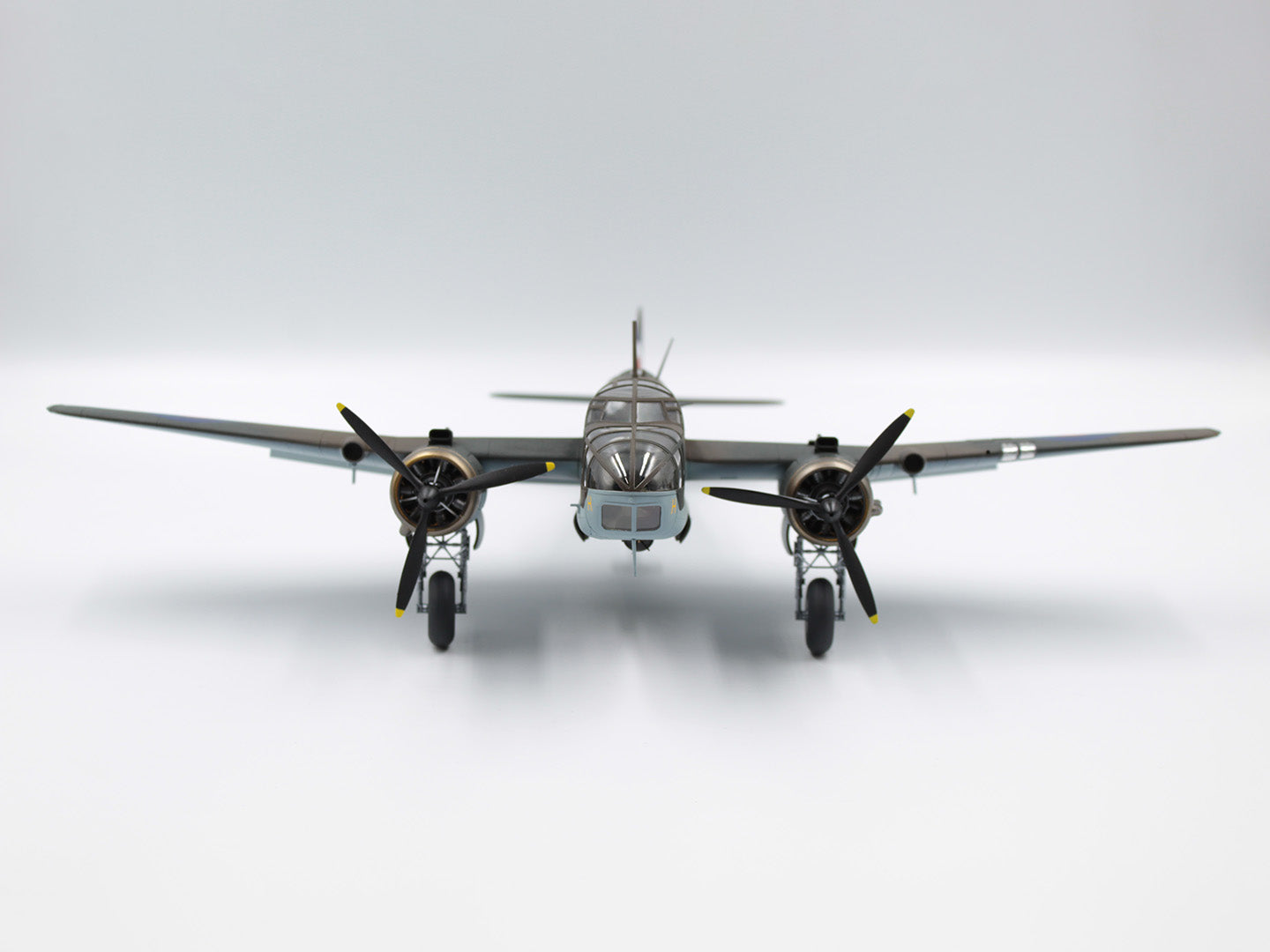 ICM 48310 model aircraft 1:48 Bristol Beaufort Mk.I British Torpedo-Bomber WWII