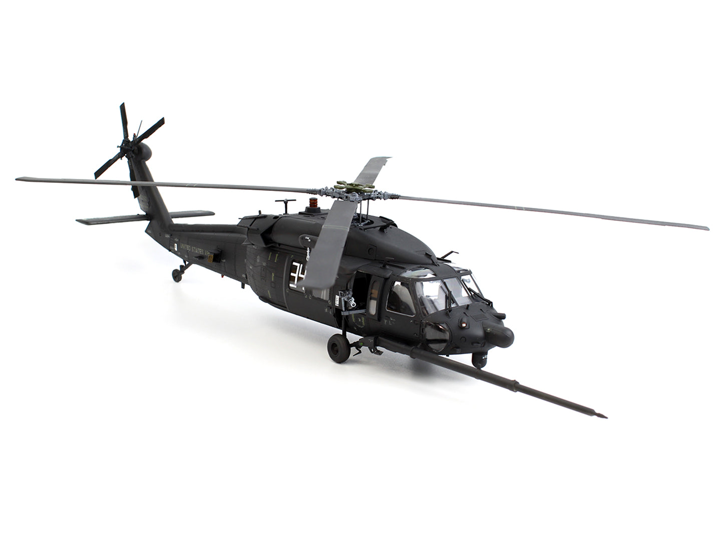 MH-60L Black Hawk
US Special Forces Helicopter Scale 1:48 ICM48360 Plastic Model Helicopter Kit