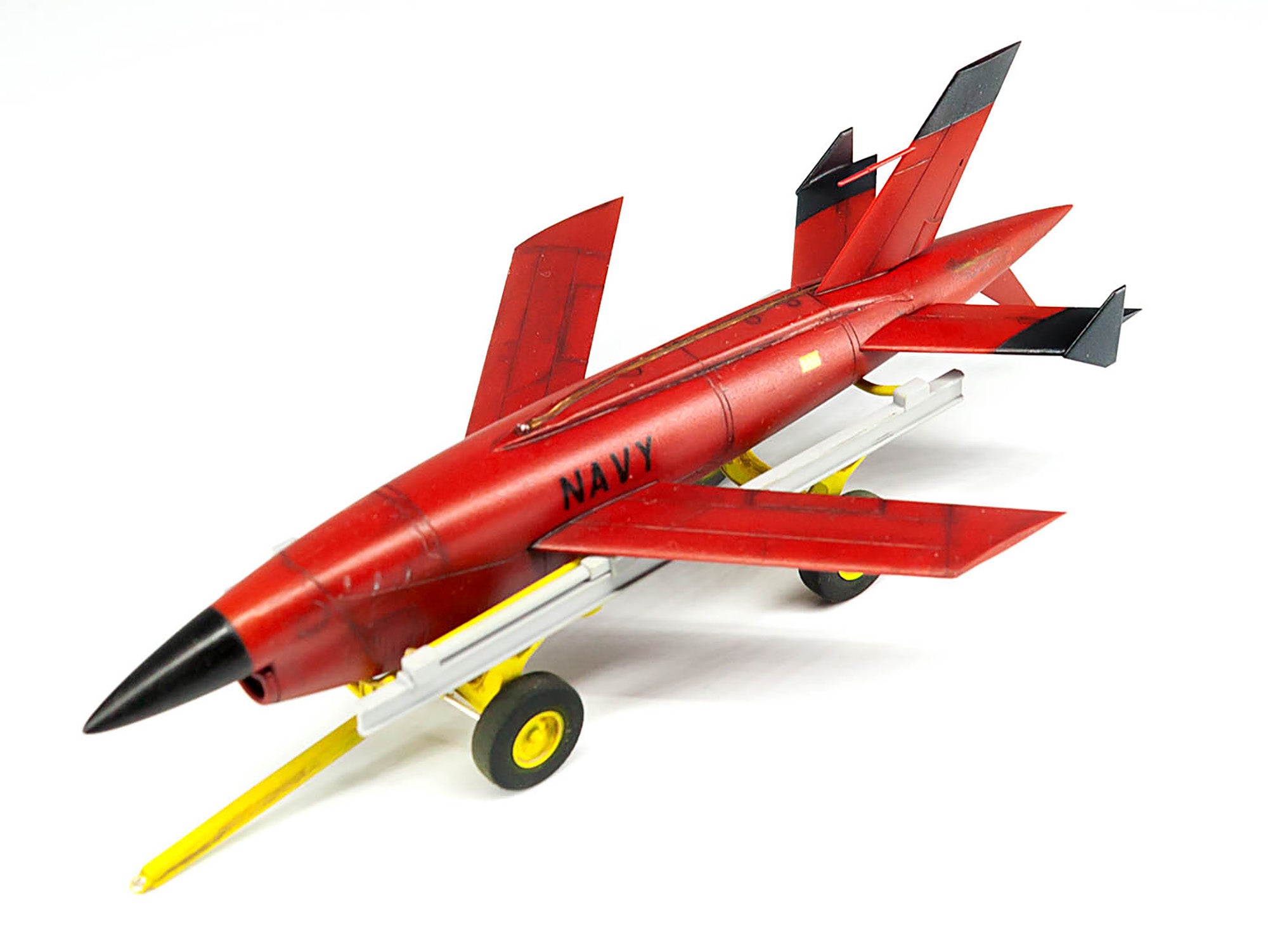ICM 48401 Plastic model kit Scale 1:48 BQM-34A (Q-2C) Firebee with trailer