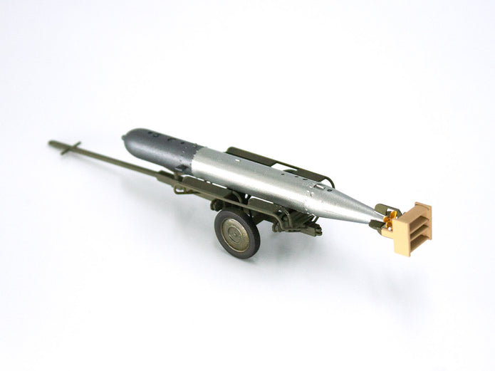 ICM48404 Plastic model Scale 1:48 WWII German Torpedo Trailer plastic kit models
