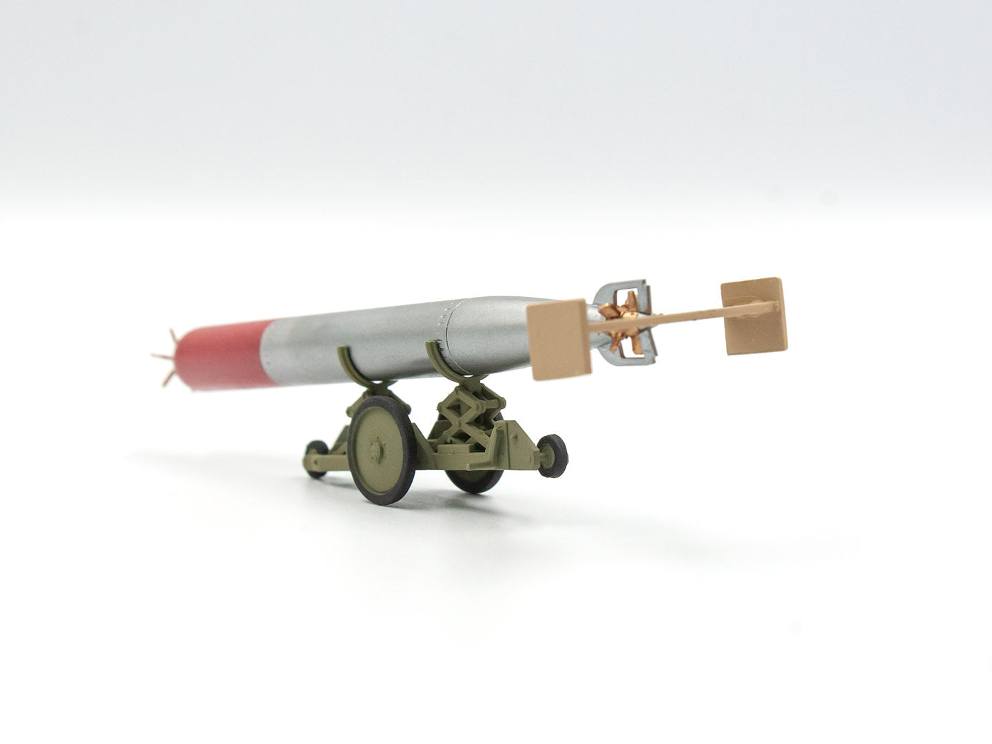 ICM 48405 Plastic model kit Scale 1:48 WWII British Torpedo Trailer models kits