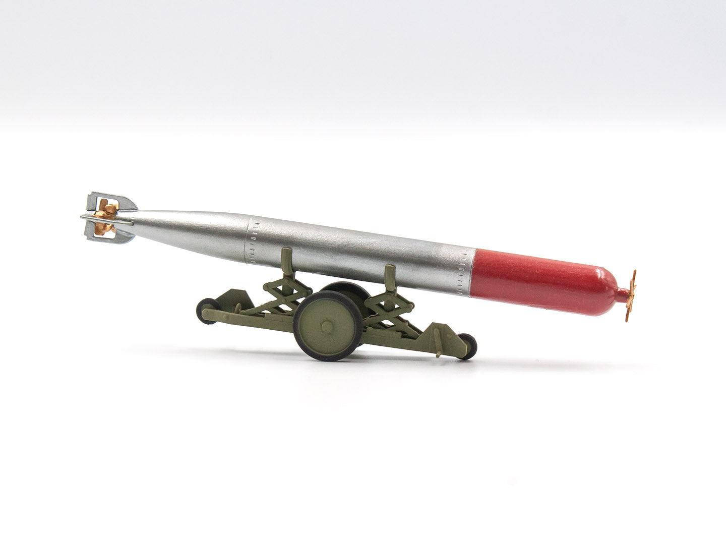 ICM 48405 Plastic model kit Scale 1:48 WWII British Torpedo Trailer models kits