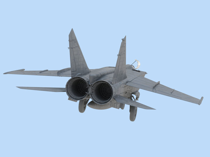 ICM 48901 Plastic model kit aircraft 1:48 Soviet reconnaissance plane MiG-25 RBT