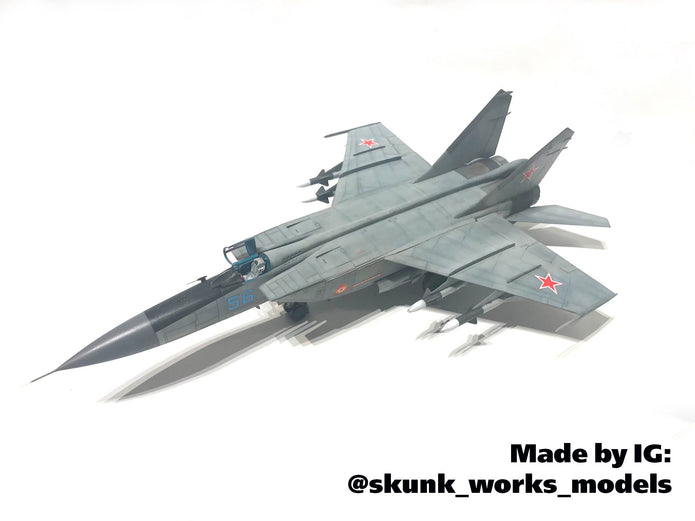 ICM 48903 Plastic model kit aircraft 1:48 MiG-25 PD, Soviet Interceptor Fighter