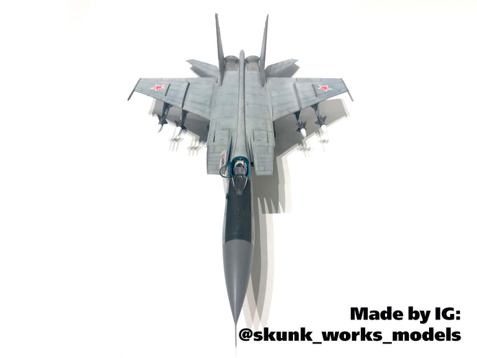 ICM 48903 Plastic model kit aircraft 1:48 MiG-25 PD, Soviet Interceptor Fighter