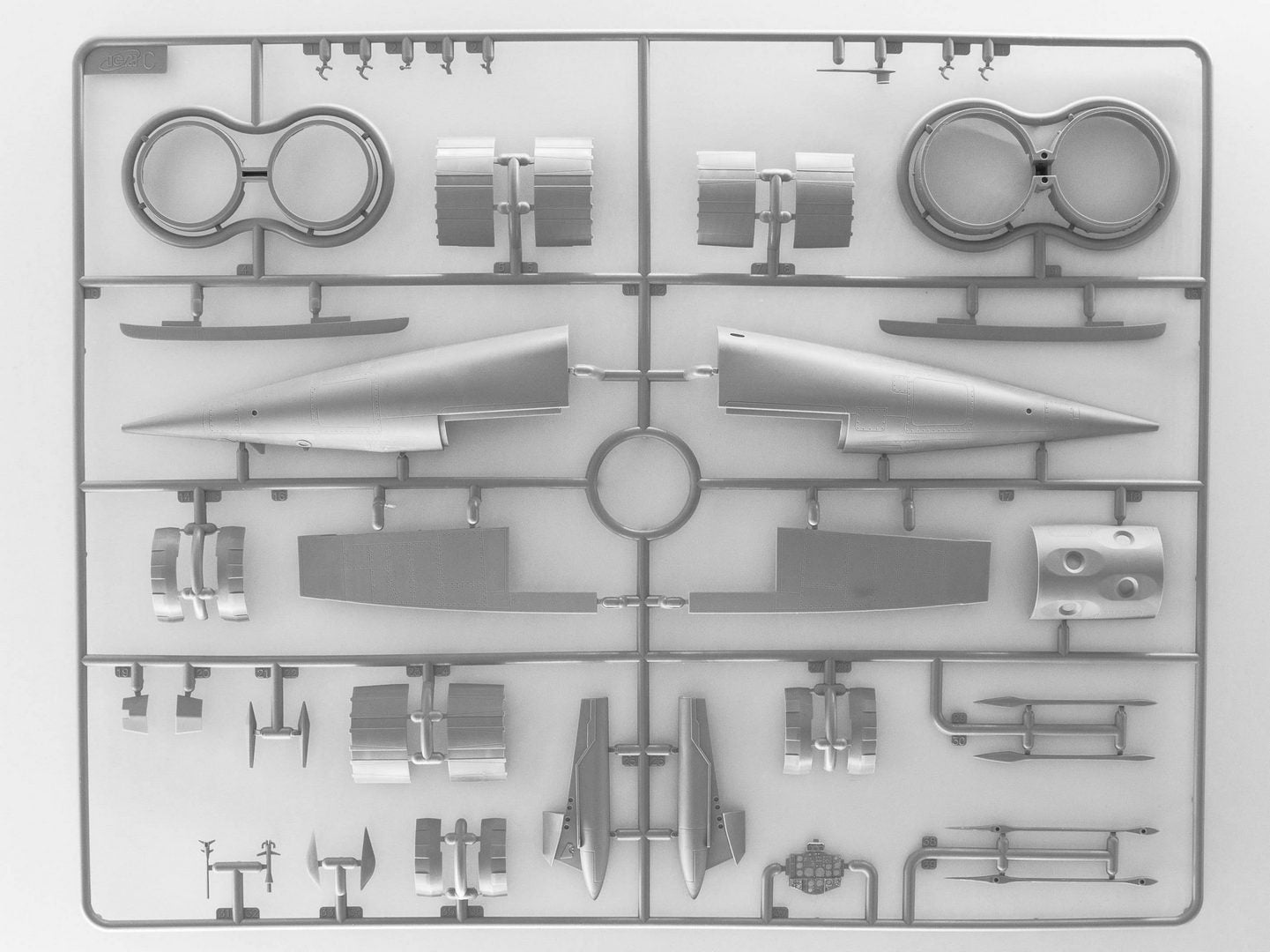 ICM 48905 Plastic model kit 1:48 MiG-25 BM, Soviet Strike Aircraft kits models