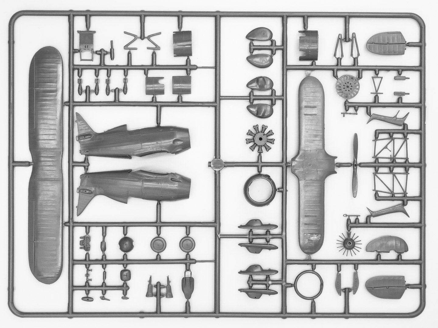 ICM 72012 Scale model kit aircraft 1:72 I-15bis WWII Soviet fighter models kits