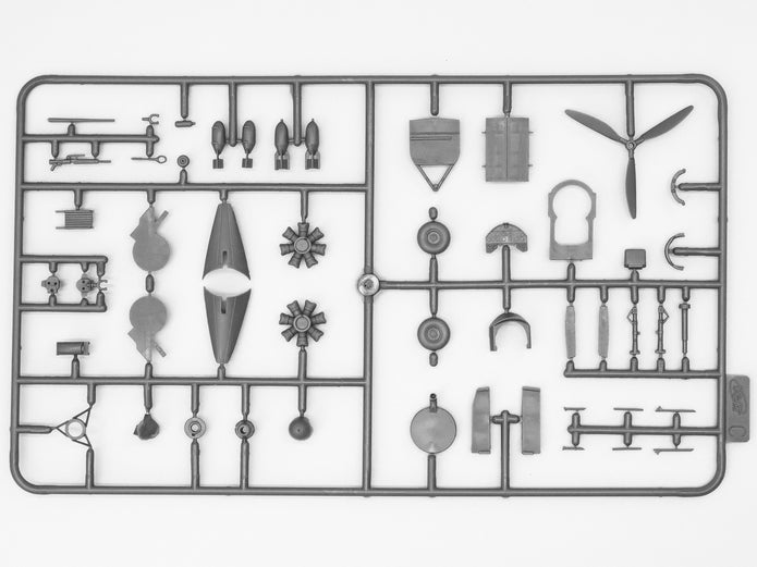 ICM 72081 Plastic model kit aircraft 1:72 Su-2 WWII Soviet bomber - kits models
