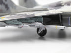 ICM 72143 Scale aicraft 1/72 Radar Hunter MiG-29 “9-13” Ukrainian Fighter HARM