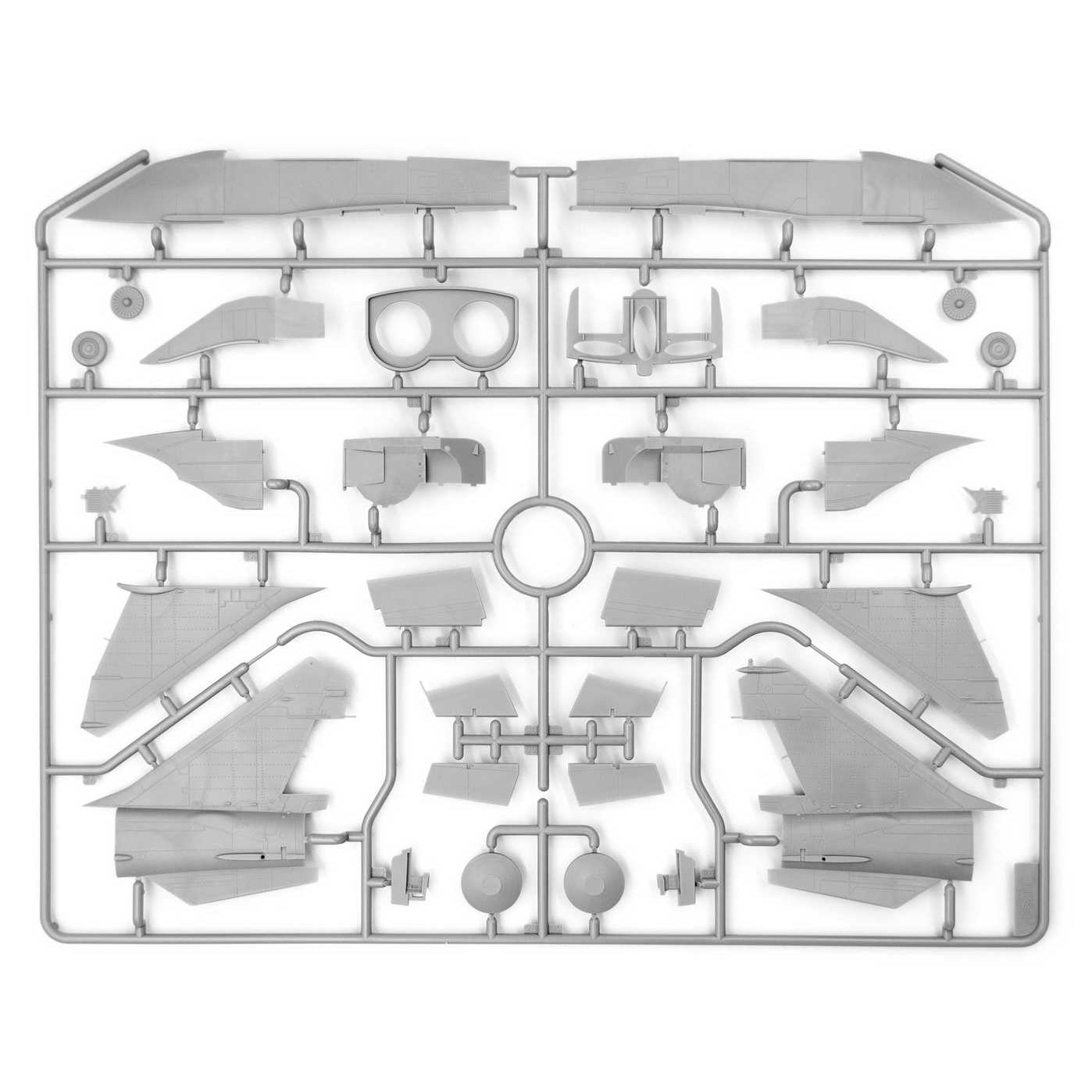 ICM 72175 Plastic model airplane kit Scale 1:72 MiG-25 BM Soviet Strike Aircraft