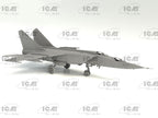 ICM 72178 Plastic model aircraft kit 1:72 MiG-25 PU, Soviet Training Aircraft